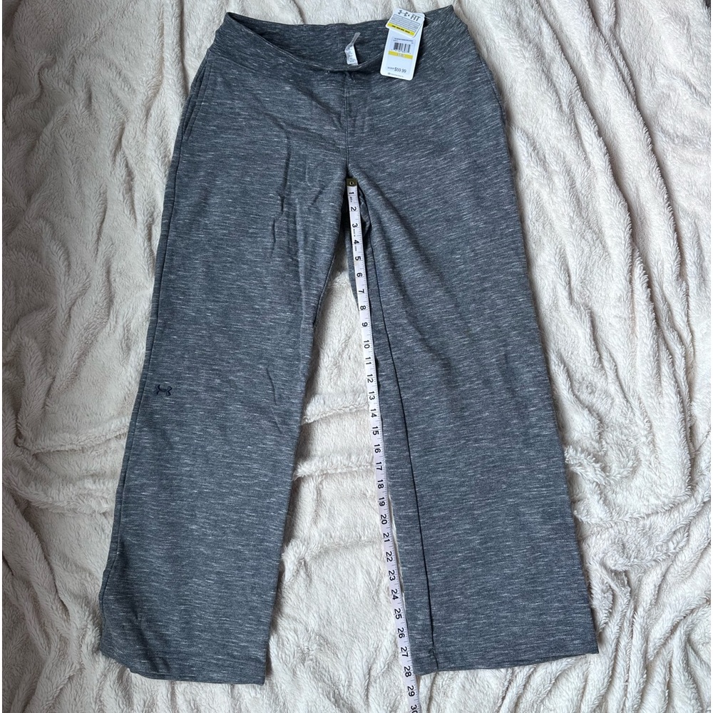 Women’s under Armour workout pants